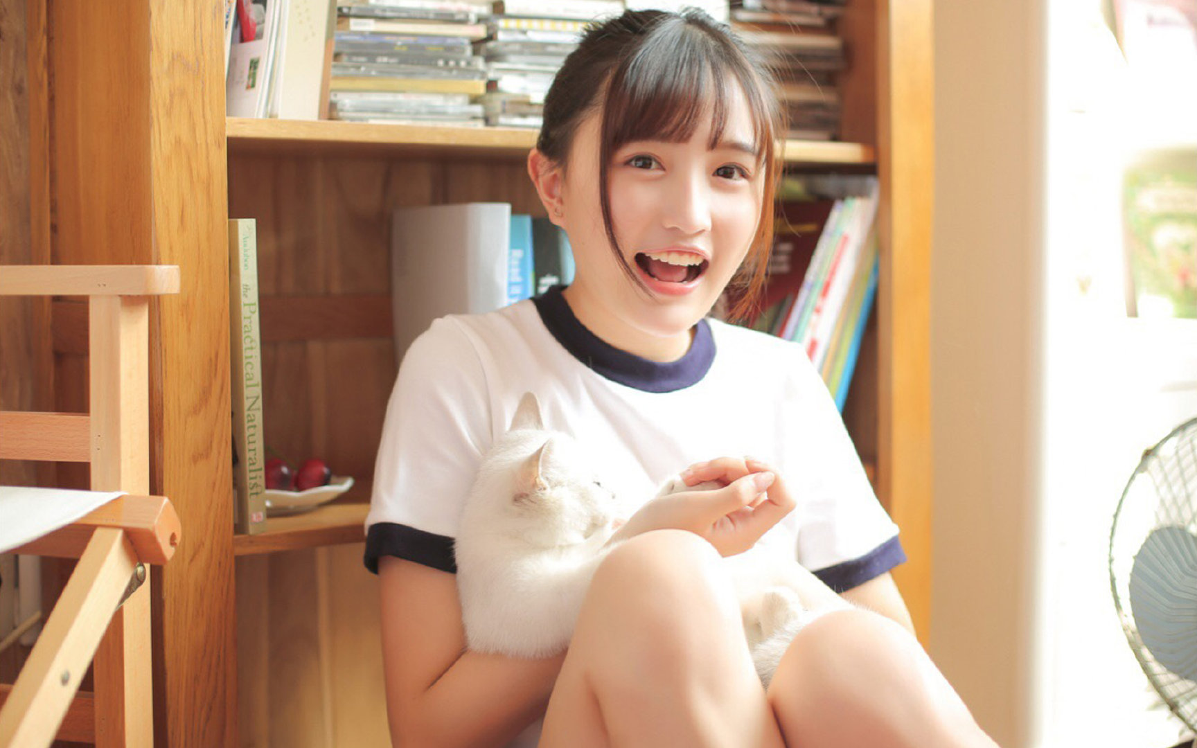 九游下载中心-《深度采访：最具影响力的电竞选手背后故事》，关于电竞人物的采访